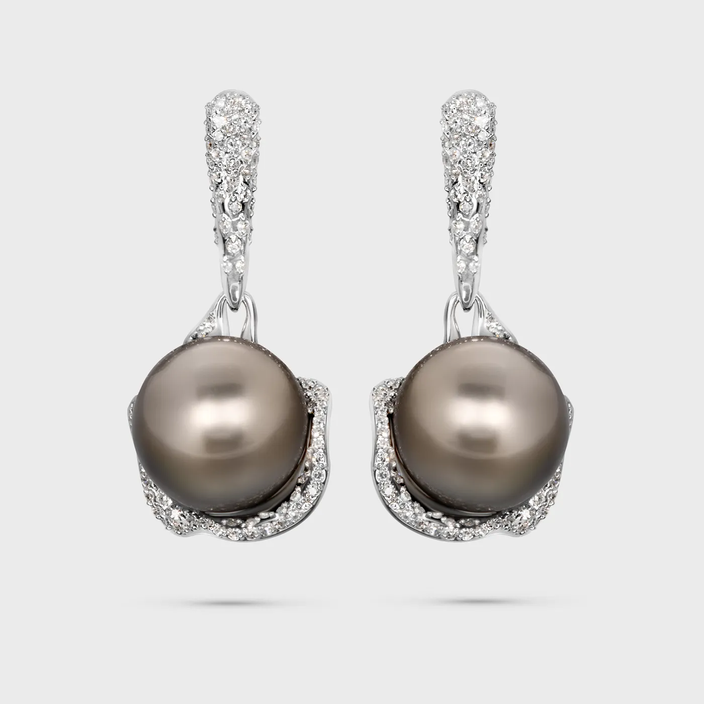 Tahiti Black white gold drop earrings by ValeOro with black pearls and pavé diamond tops, front view