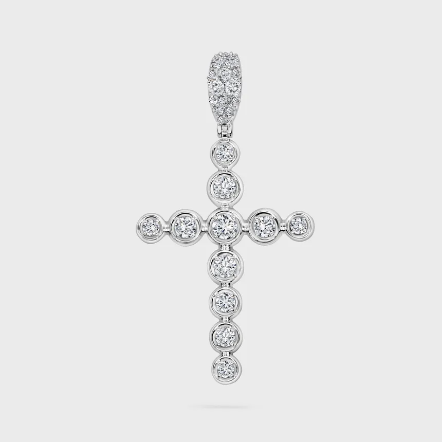 Clover white gold cross by ValeOro with diamonds in mirror-finish bezel settings, front view