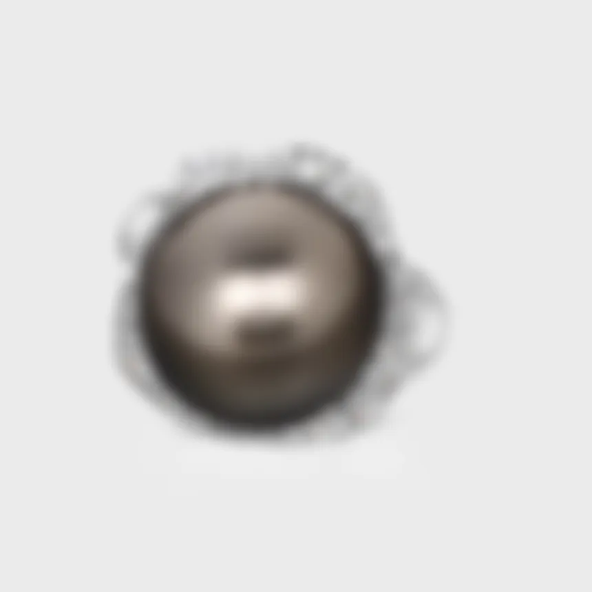 Tahiti Black white gold ring by ValeOro with a large black pearl in a diamond seashell halo, front view